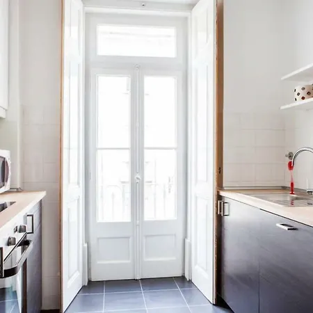 Stylish For Travelers - Bp2 Lisboa