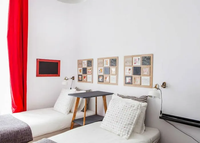 Stylish For Travelers - Bp2